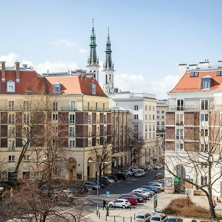 Rent Like - Aleja Wyzwolenia 10 Warsaw