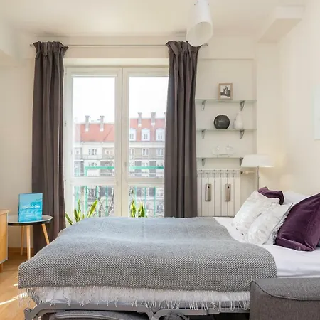 Rent Like - Aleja Wyzwolenia 10