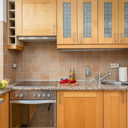 Rent Like - Aleja Wyzwolenia 10