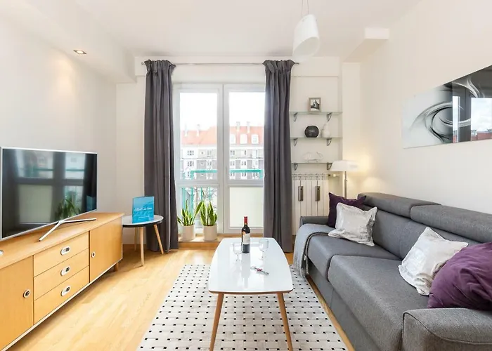 Rent Like - Aleja Wyzwolenia 10 *